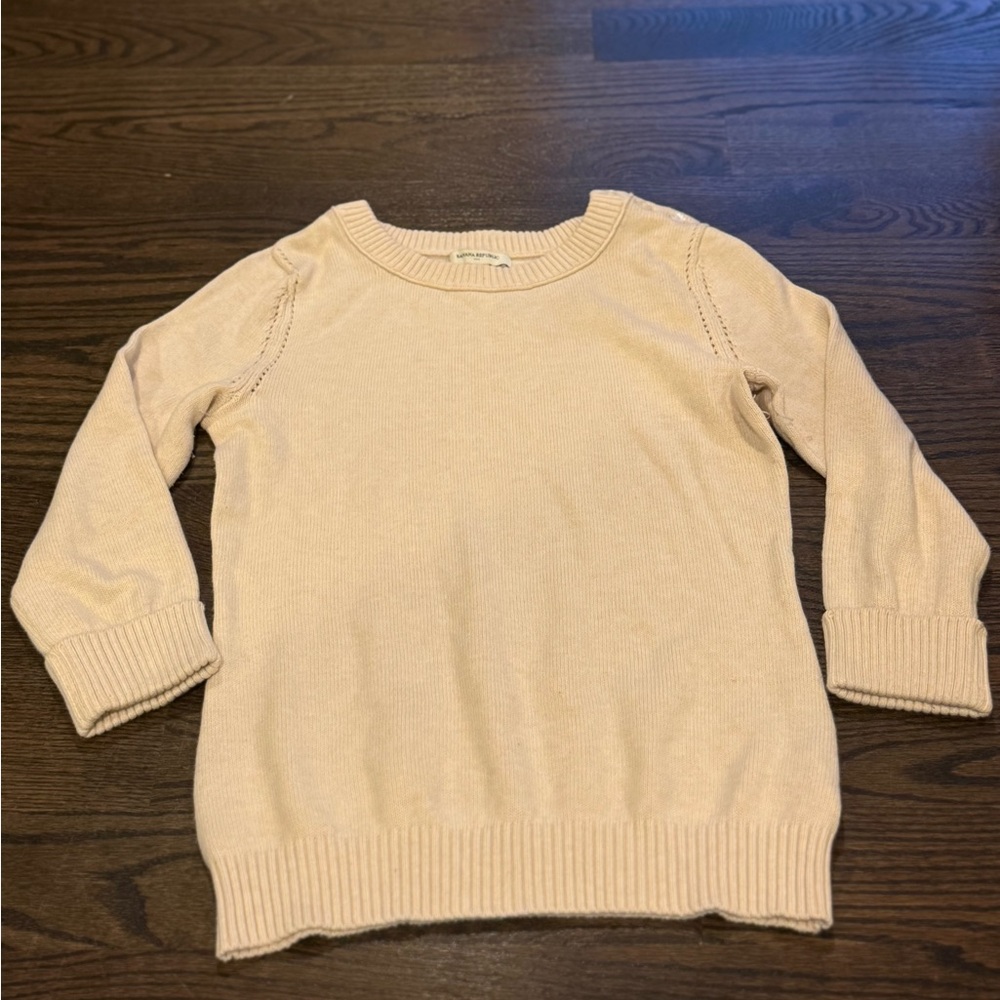Banana Republic Factory Light Beige Crew Neck Sweater